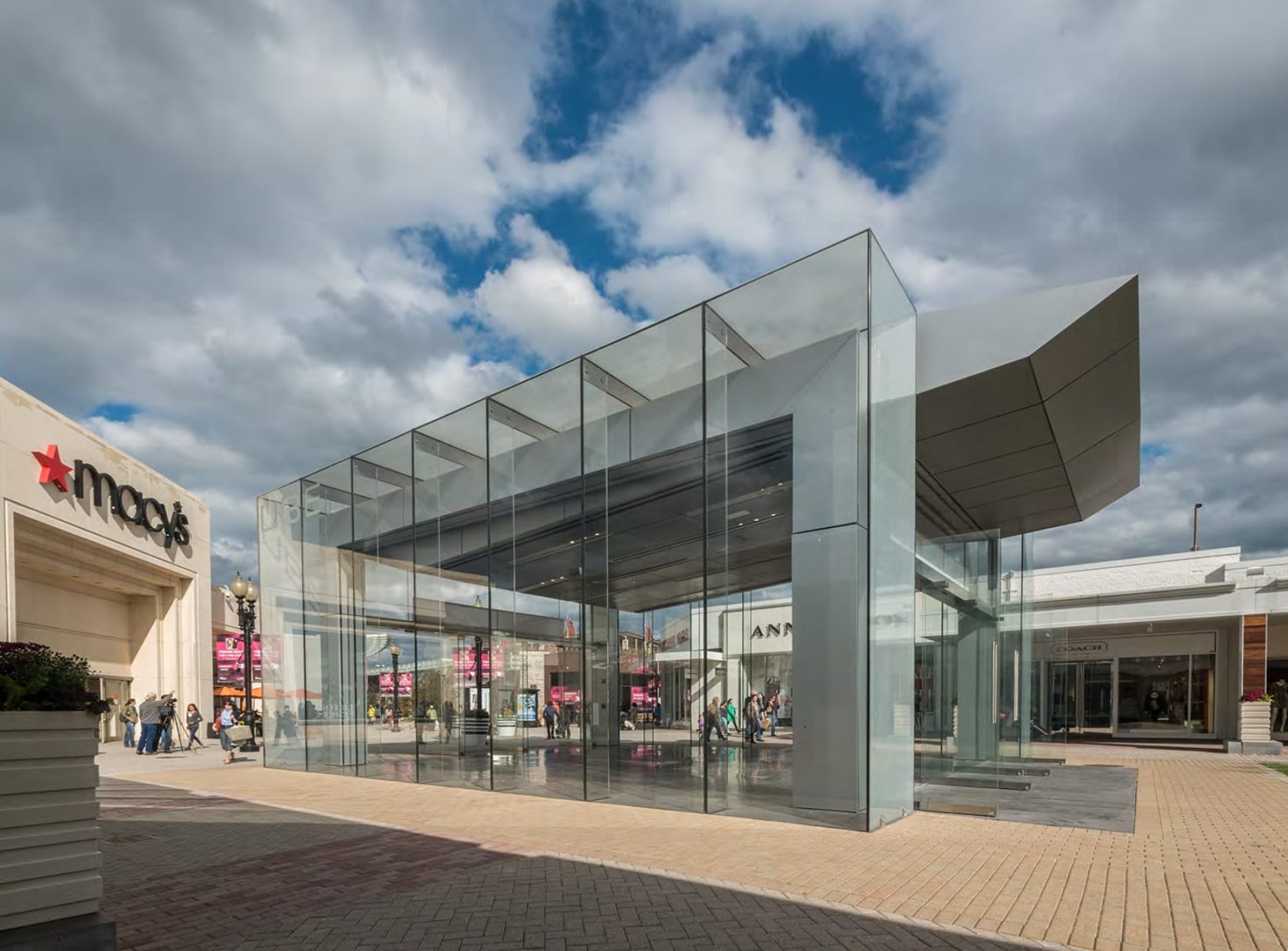 The Glass Cube