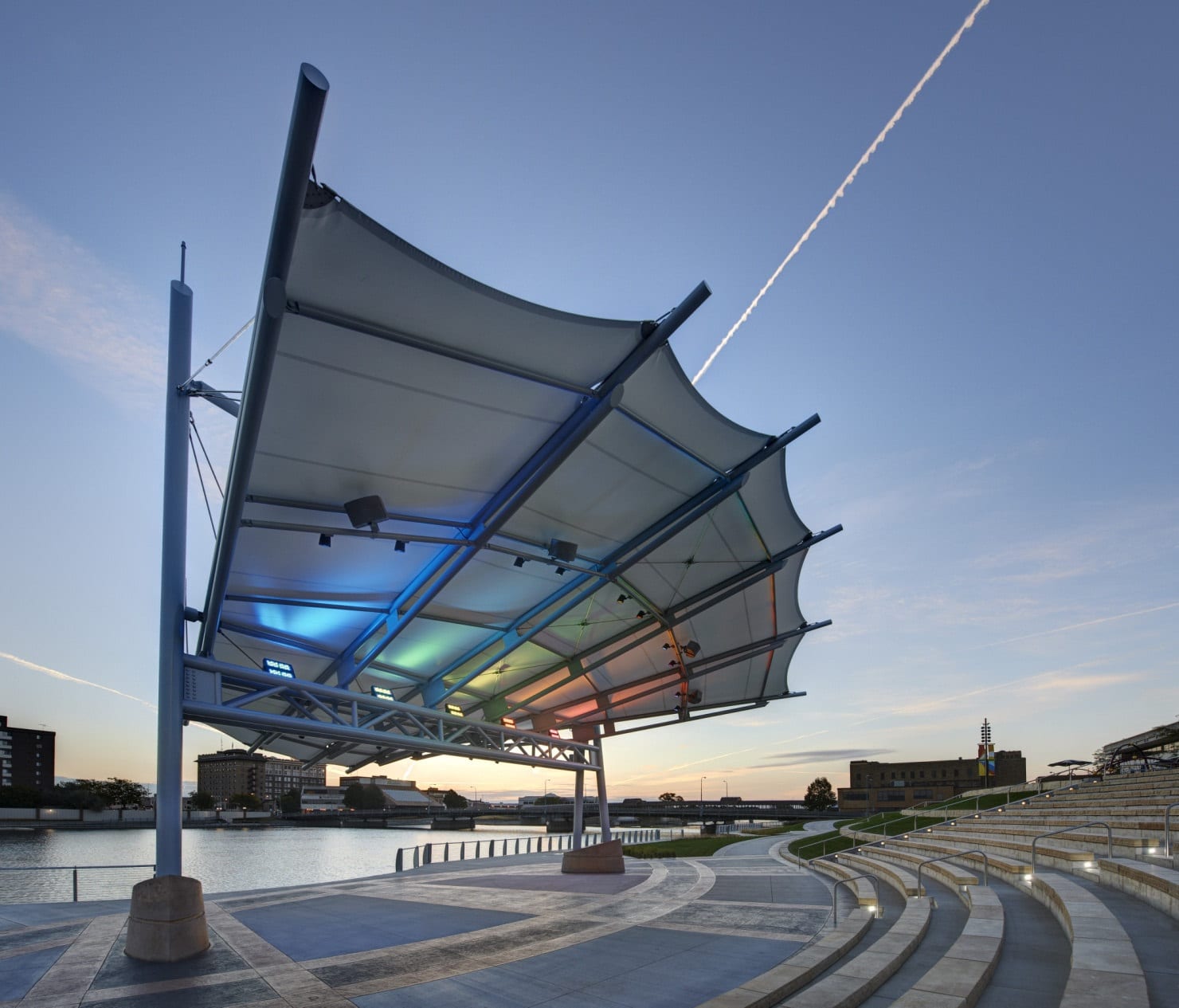 Riverfront Plaza