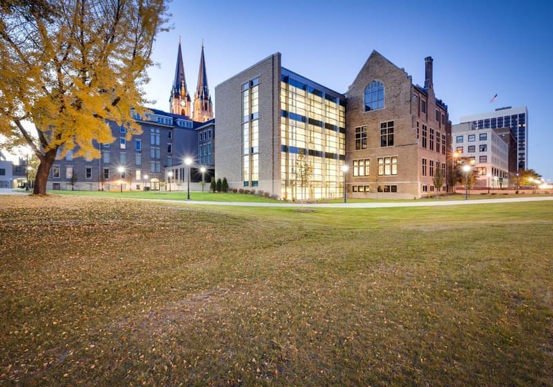 Marquette University: Sensenbrenner Hall Renovation