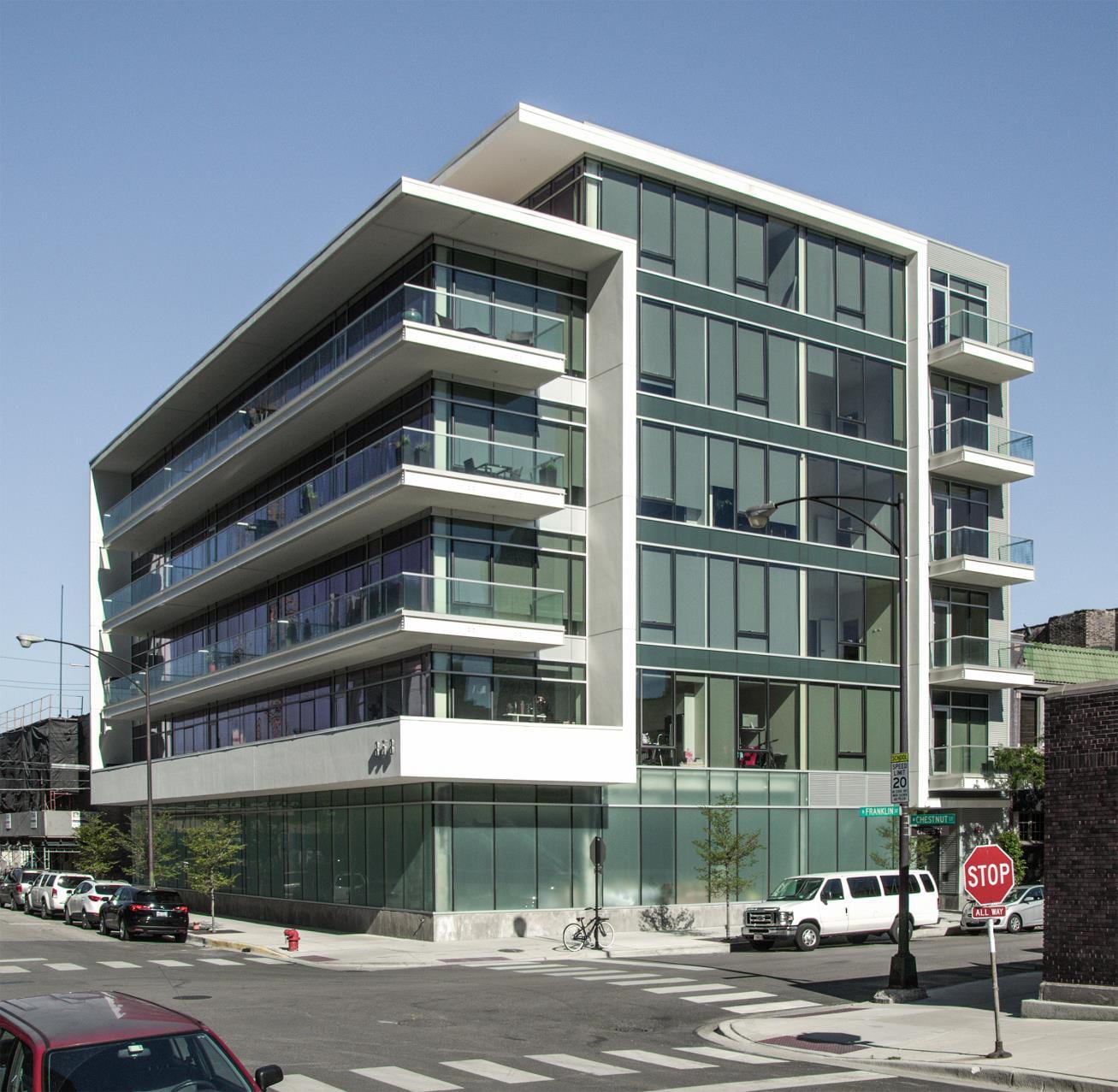 858 N. Franklin