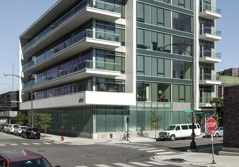 858 N. Franklin