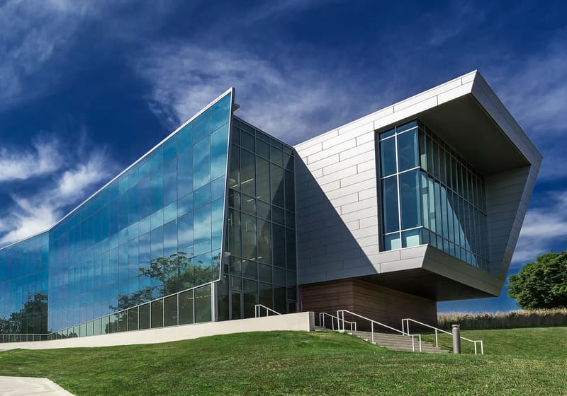 Black Hawk College-Health Sciences Center