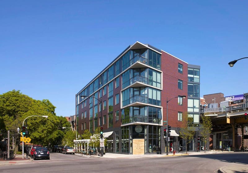 3400 N Lincoln (Centrum Lakeview)
