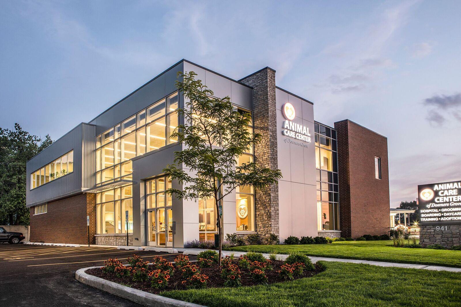 Animal Care Center Of Downers Grove