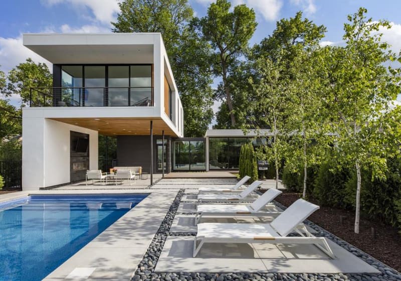 Calhoun Parkway Residence