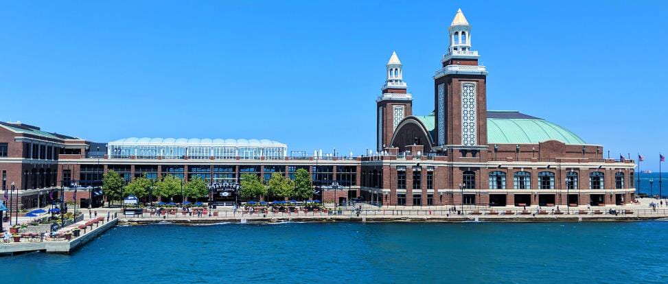 Offshore - Rooftop Bar at Navy Pier