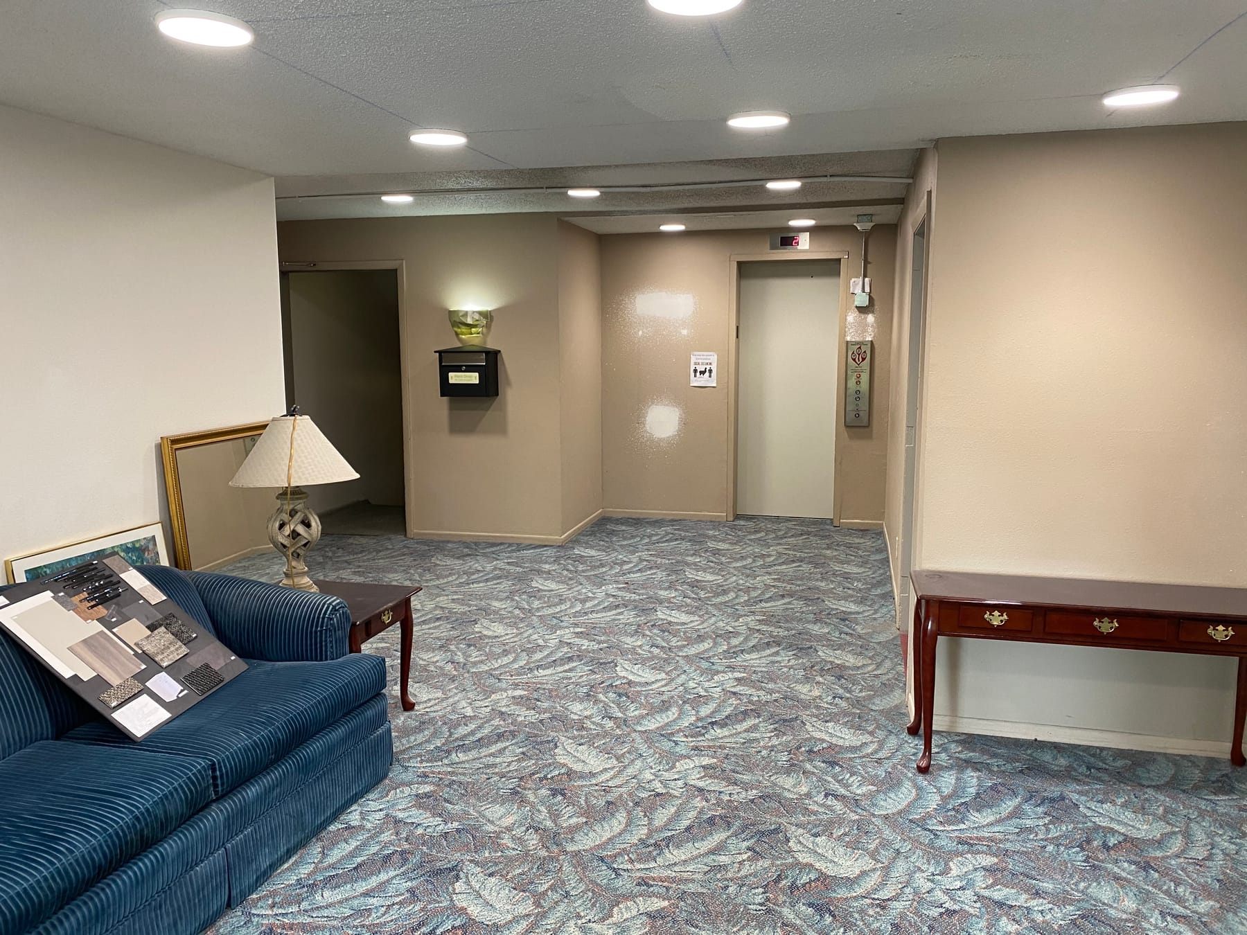 Imperial Lobby, image 9
