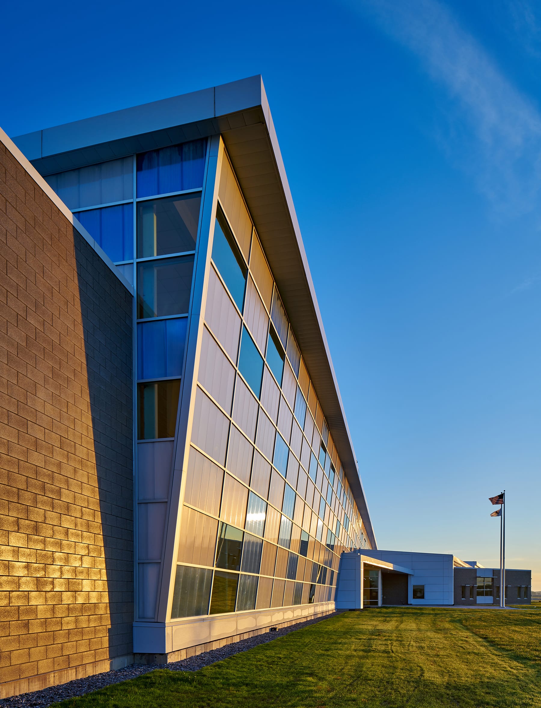 Illinois National Guard Readiness Center and Army Aviation Support Facility, image 3