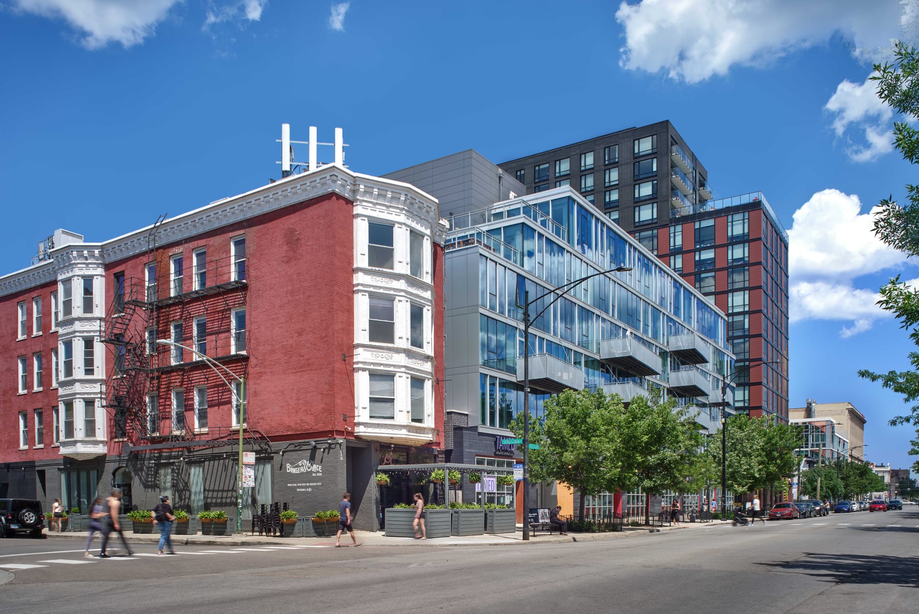 1664 W Division