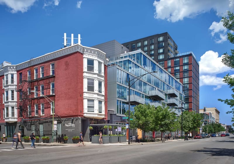 1664 W Division