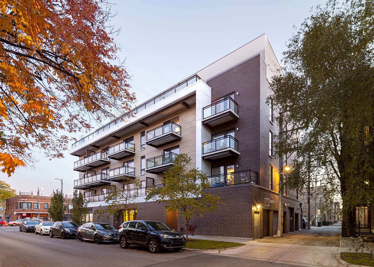 2407 W. Eastwood, image 6