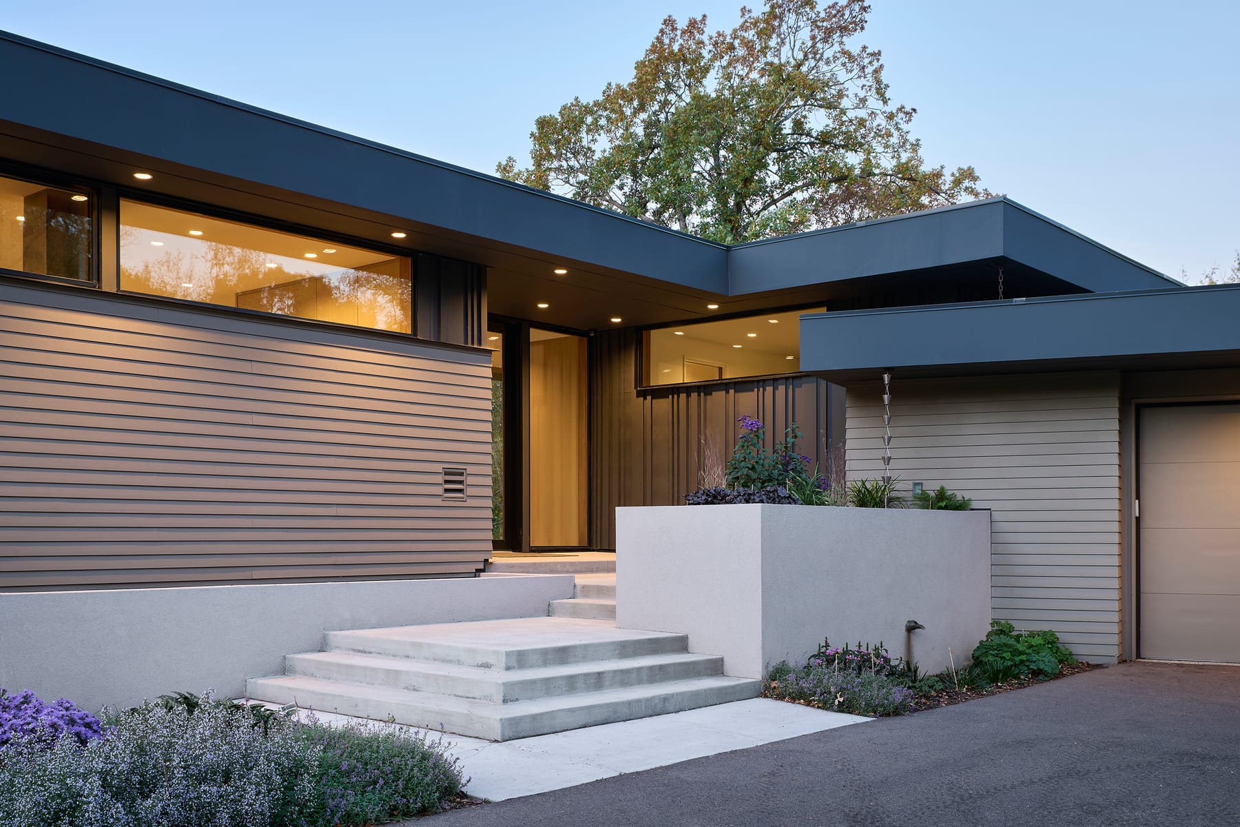 Sunfish Lake Contemporary, image 5