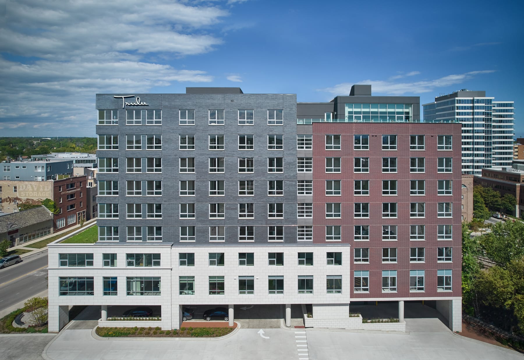 Trulee Evanston, image 6