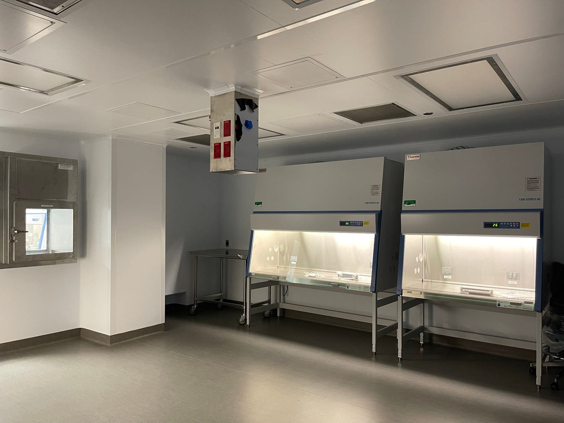 Rush University Medical Center Cell Therapy Lab, image 3