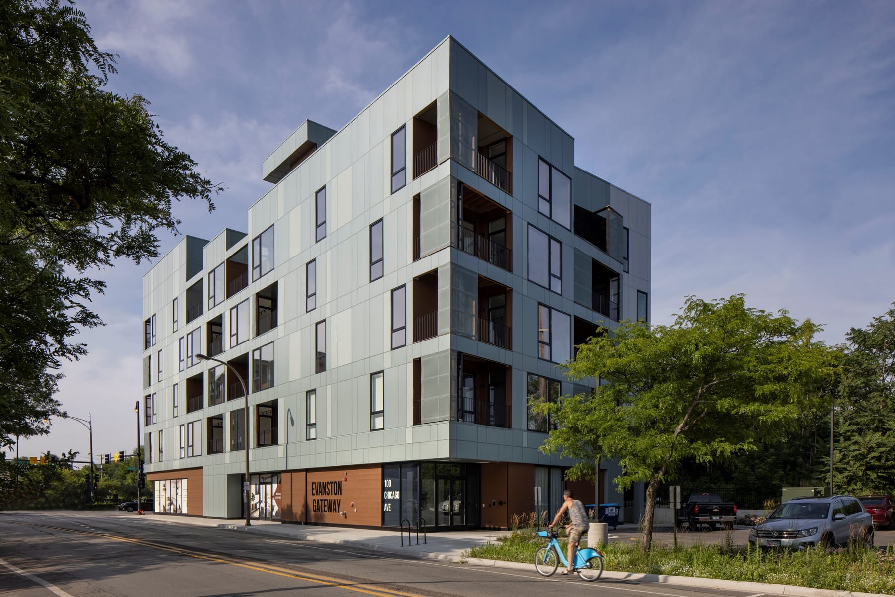 Evanston Gateway, image 4