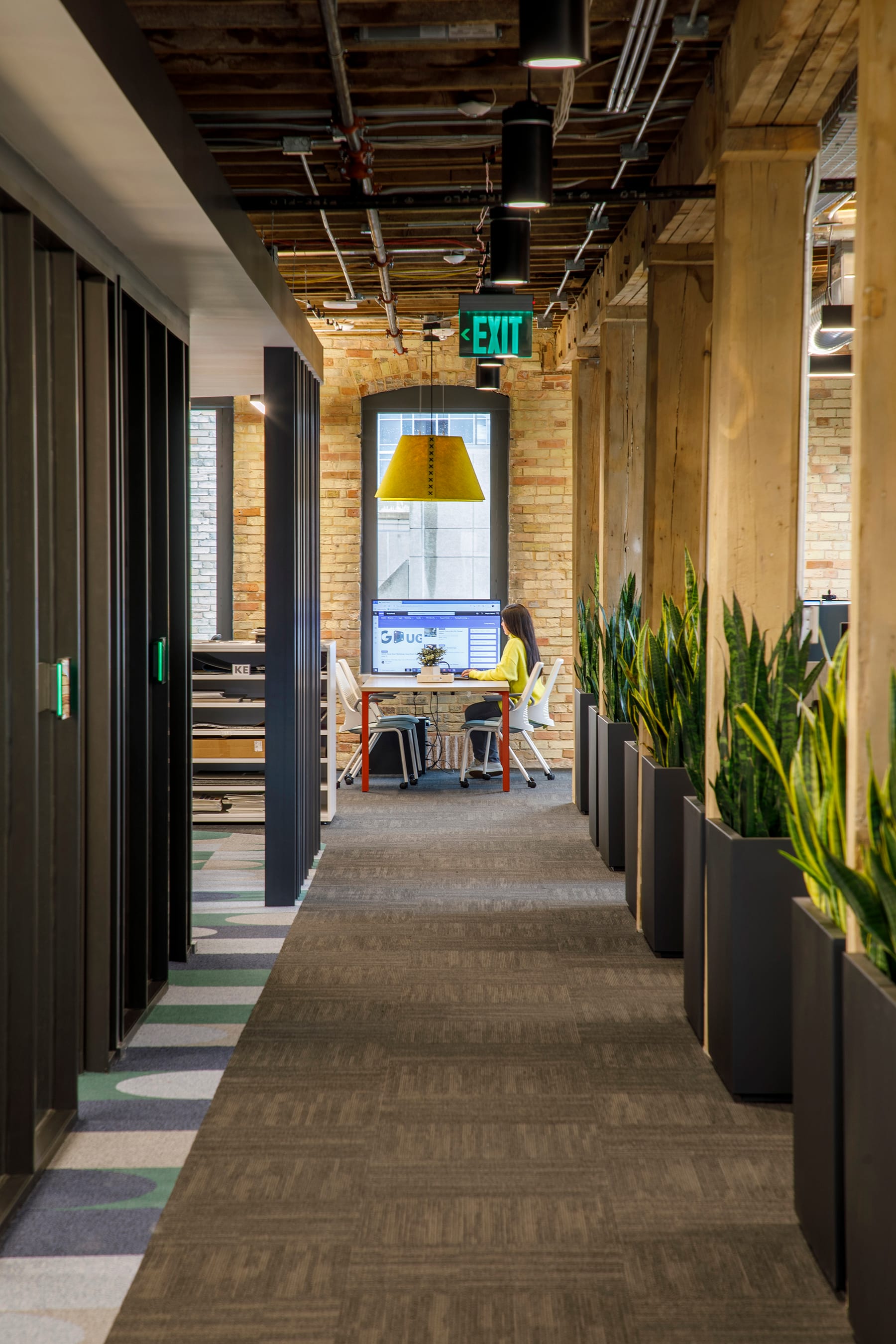 Suite 700 at 37 Ottawa, image 7