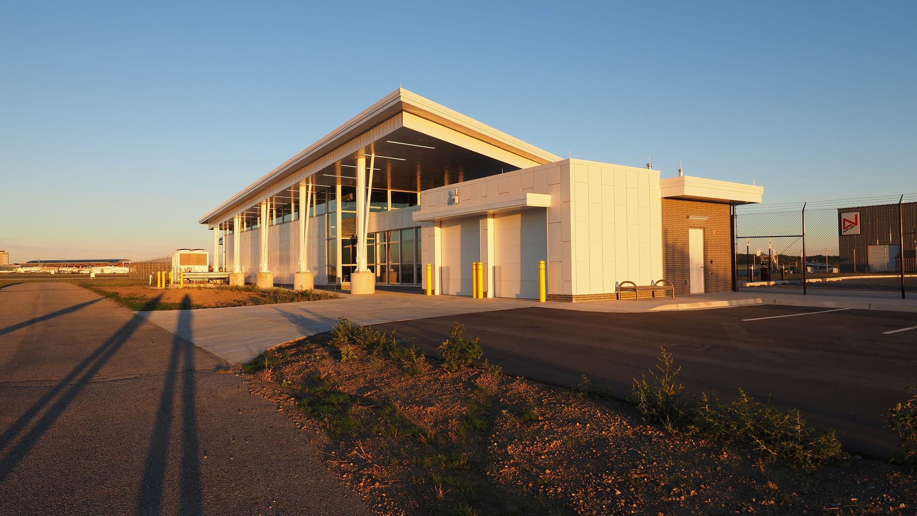 Gerald R Ford International Airport, Airport Operations Center