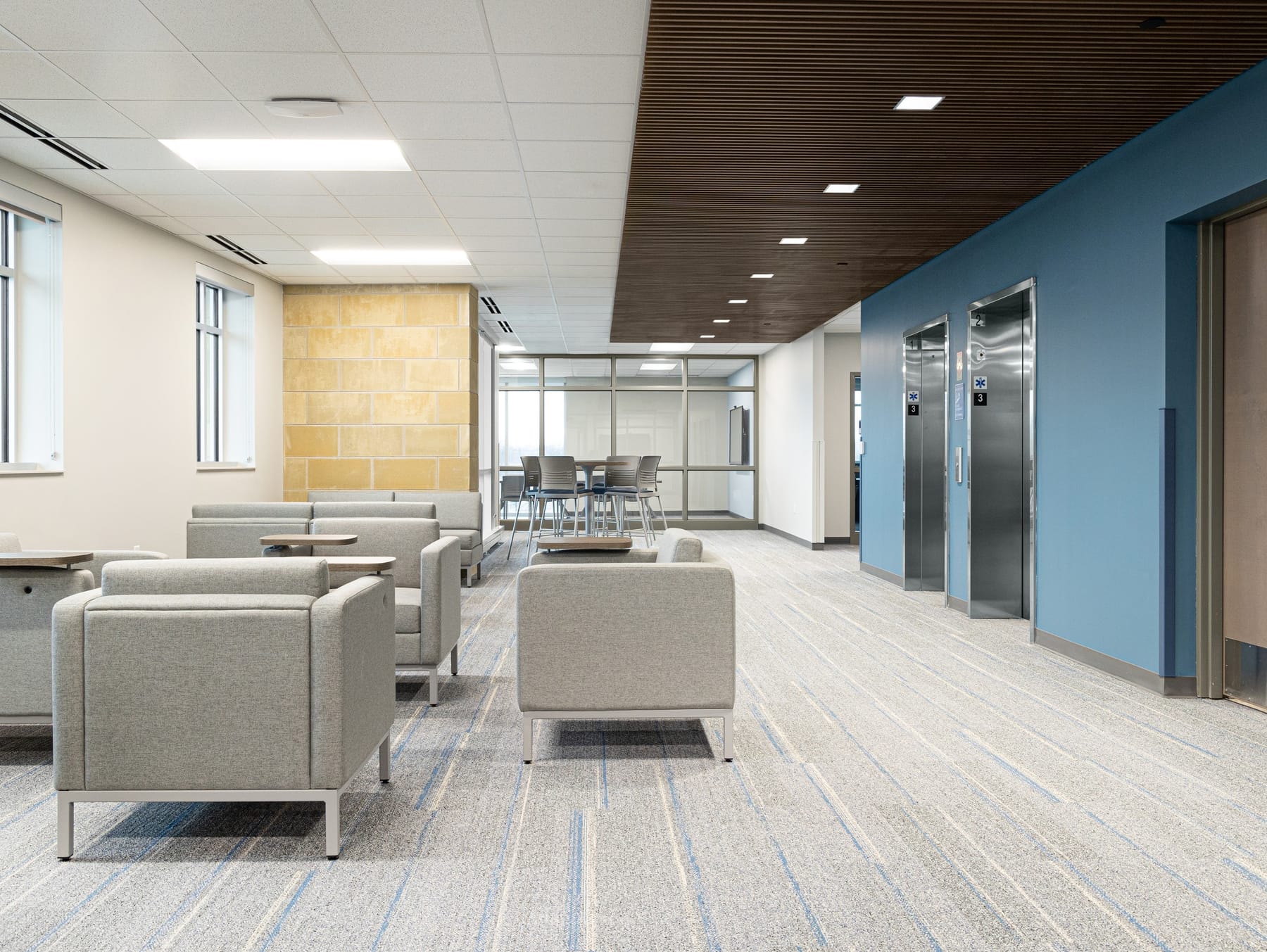 Community Consolidated School District 21 Community Service Center and Administrative Office, image 7