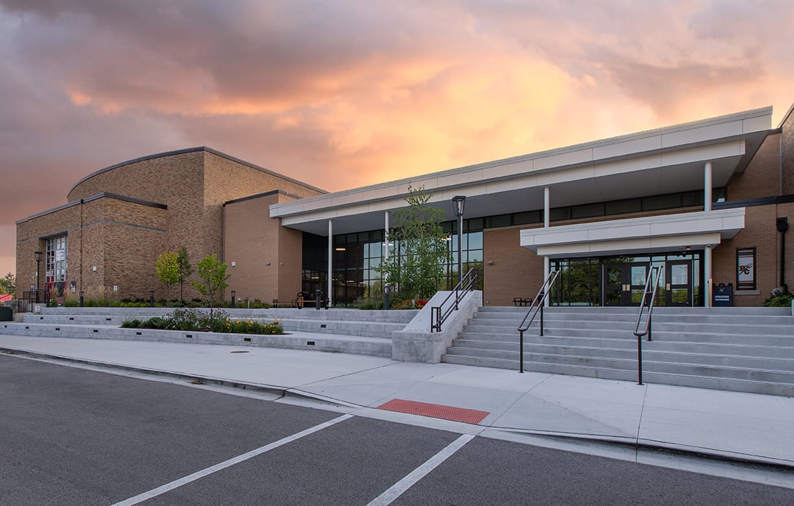 Hinsdale Central High School, image 9