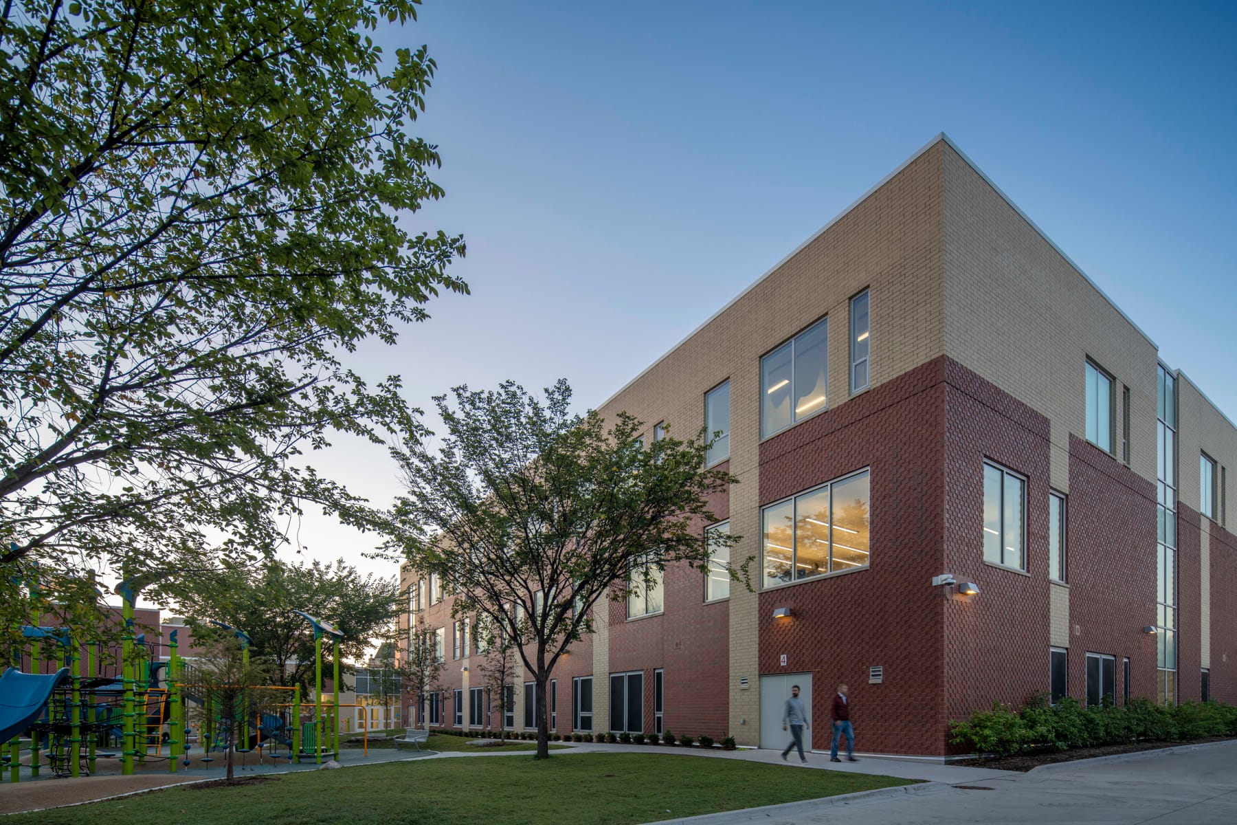 Belmont-Cragin Elementary School, image 7