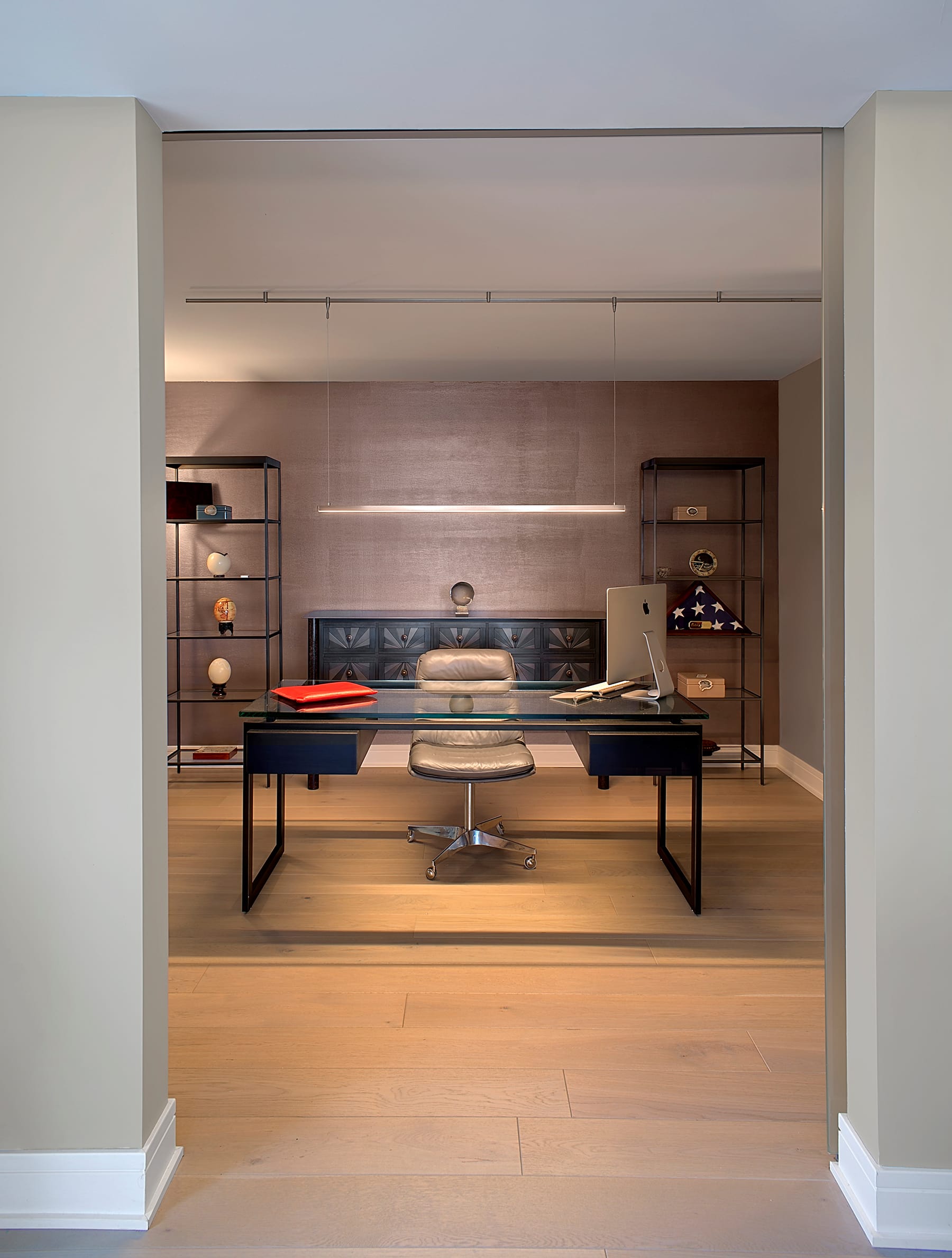 Suite 16, image 10