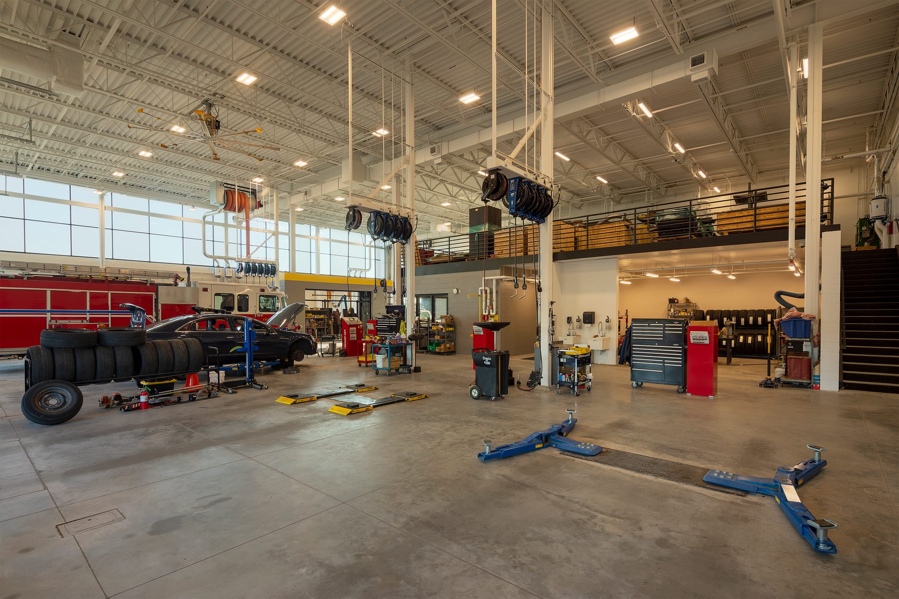 Fridley Public Works Facility, image 2