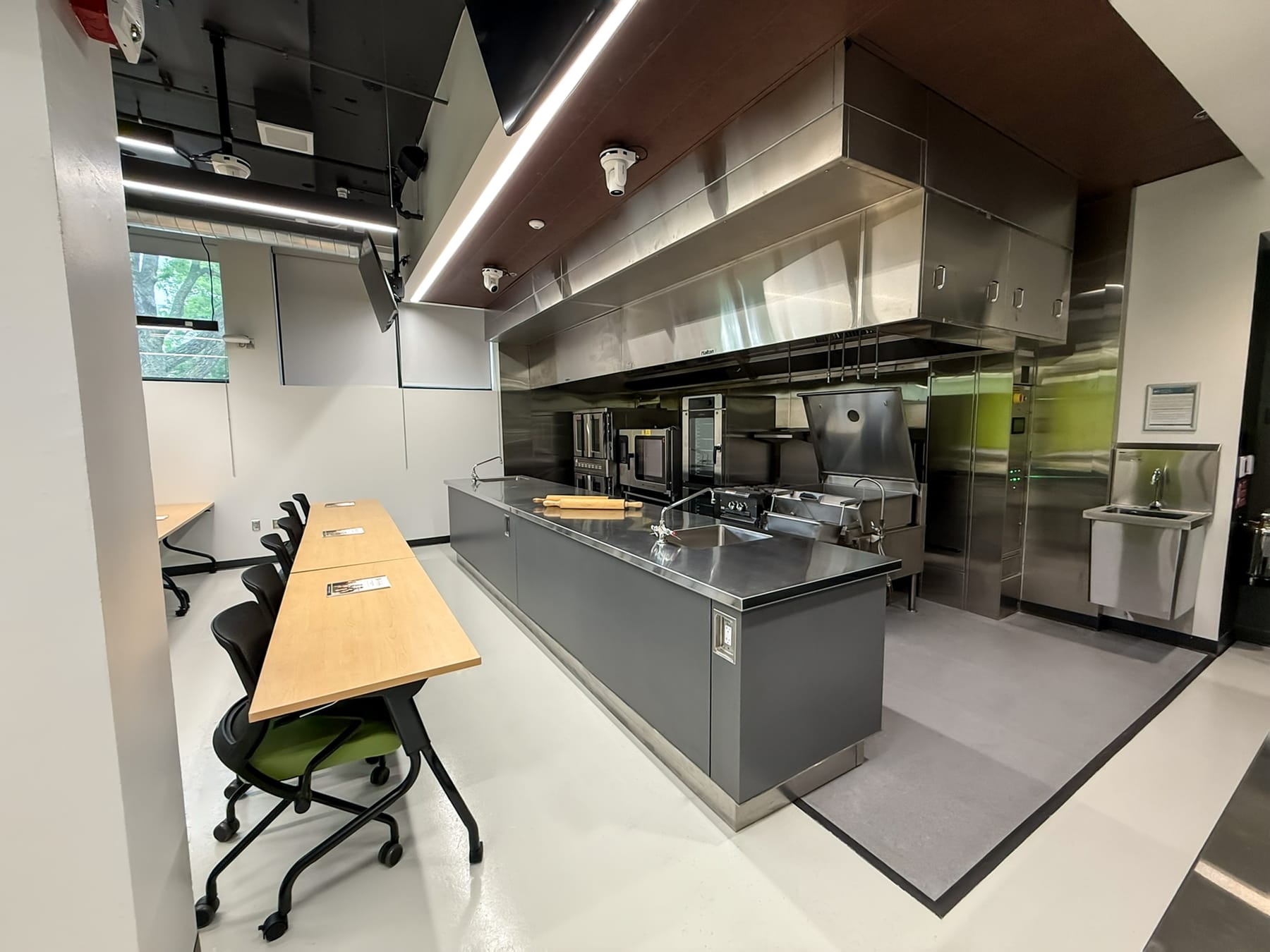 Milwaukee Public Schools - Department of Nutrition Services, image 7