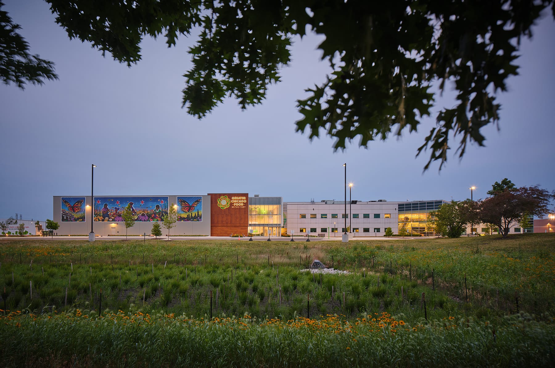 Greater Chicago Food Depository, image 2