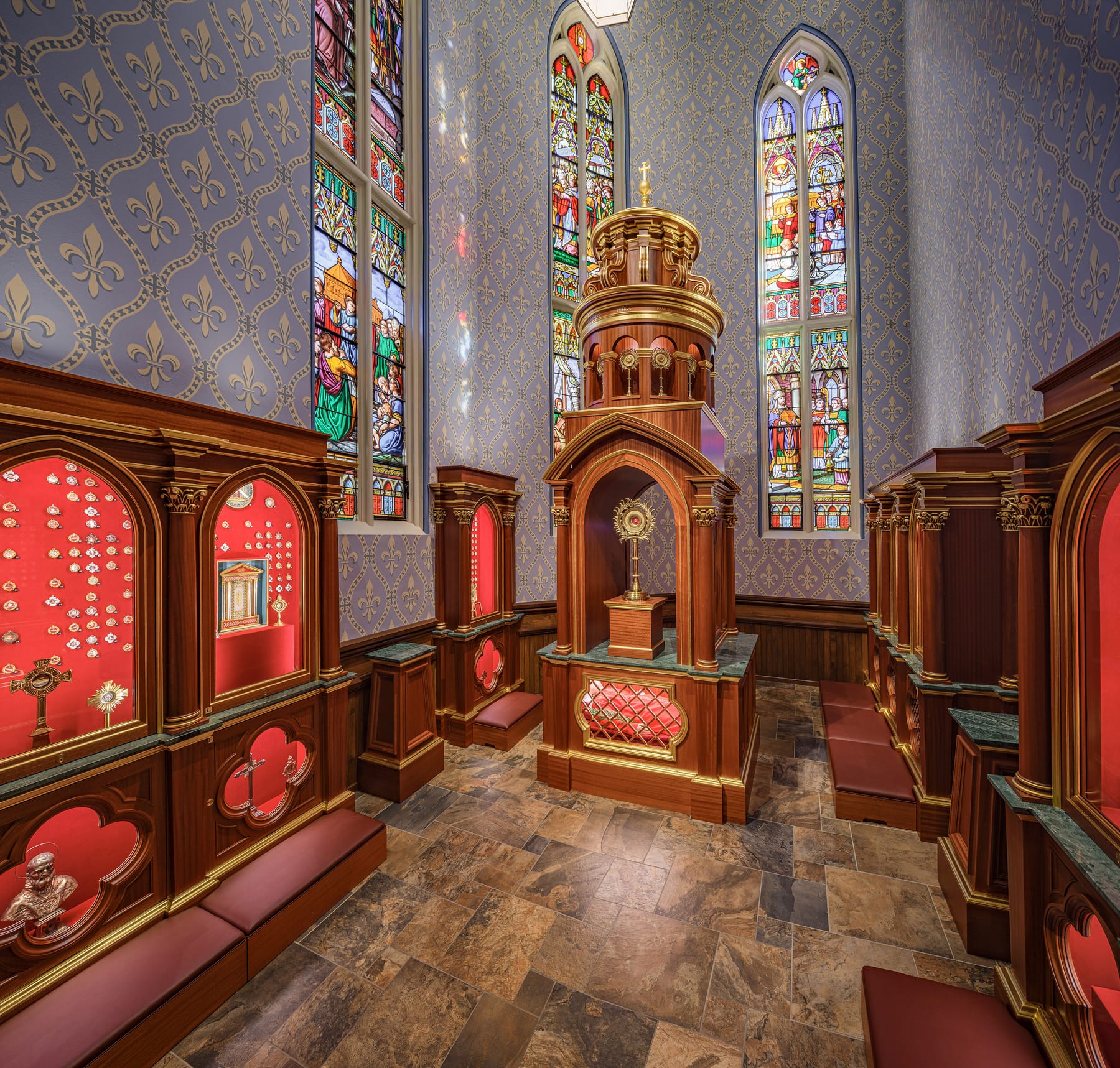 Reliquary Chapel, image 5