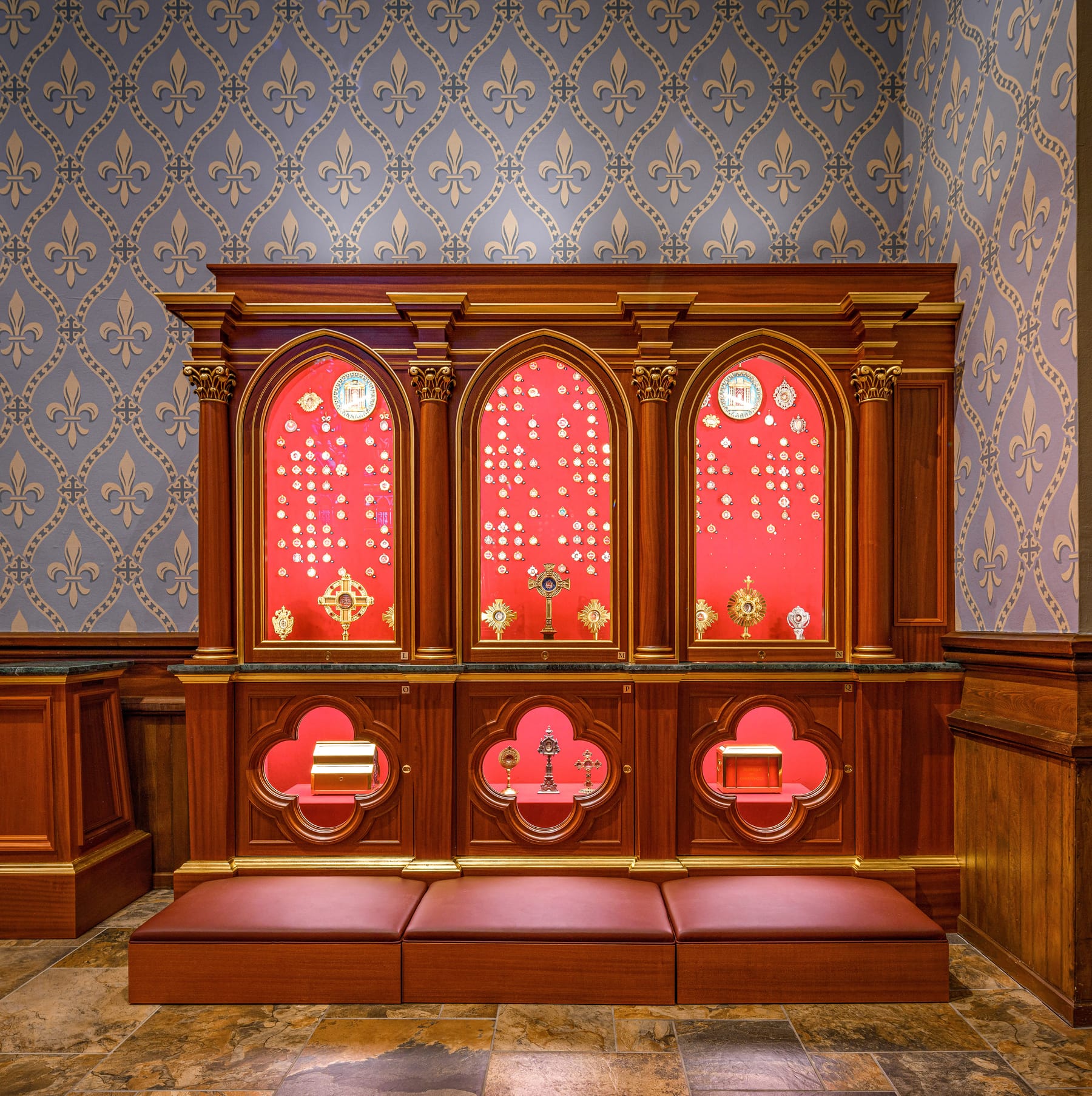 Reliquary Chapel, image 6