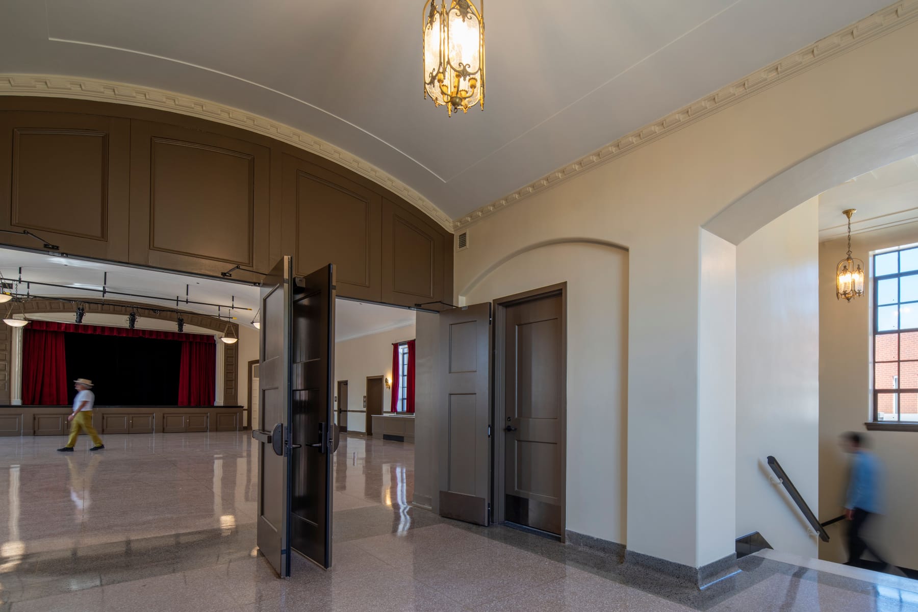 Riis Park Fieldhouse, image 5