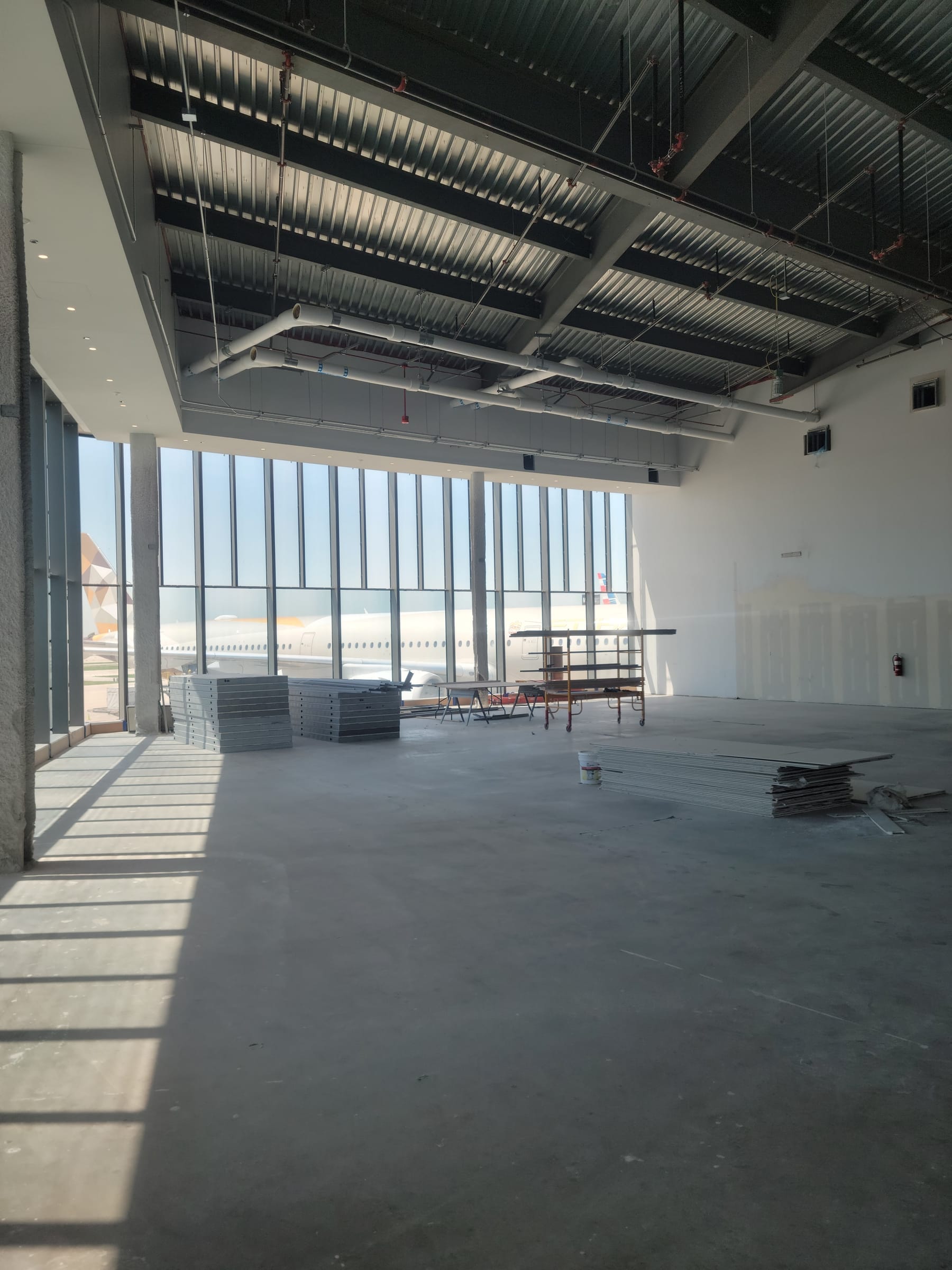 LOT Polish Airlines Lounge, image 7