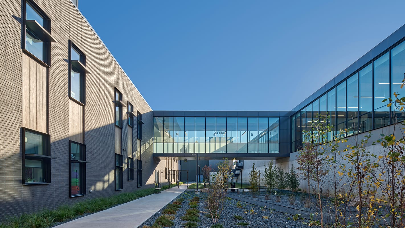 Cedar Falls High School, image 4