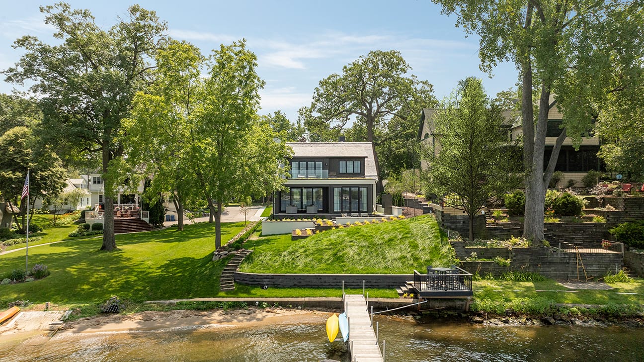Excelsior Bay Residence, image 9