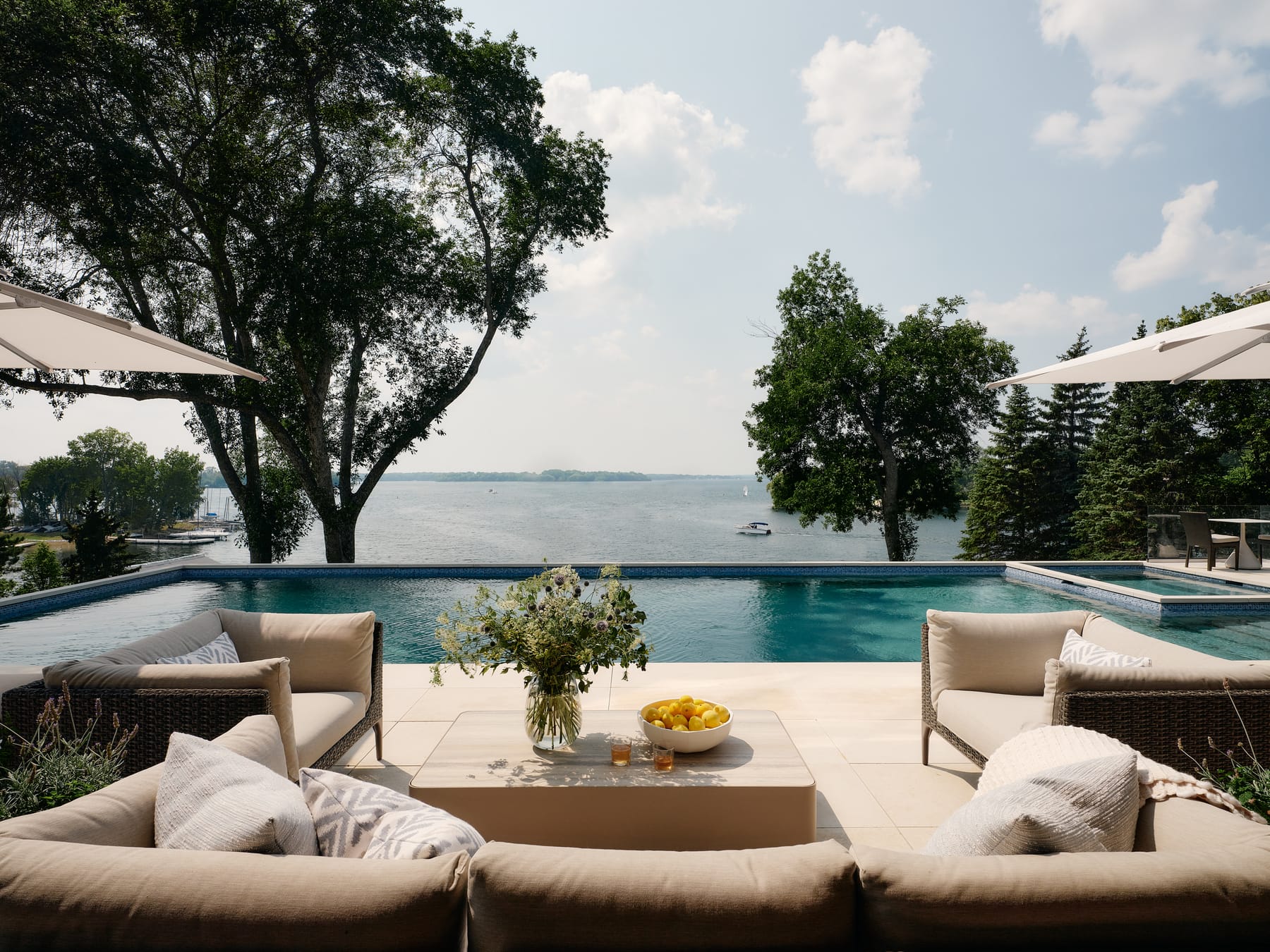 Lakeside Modern, image 9